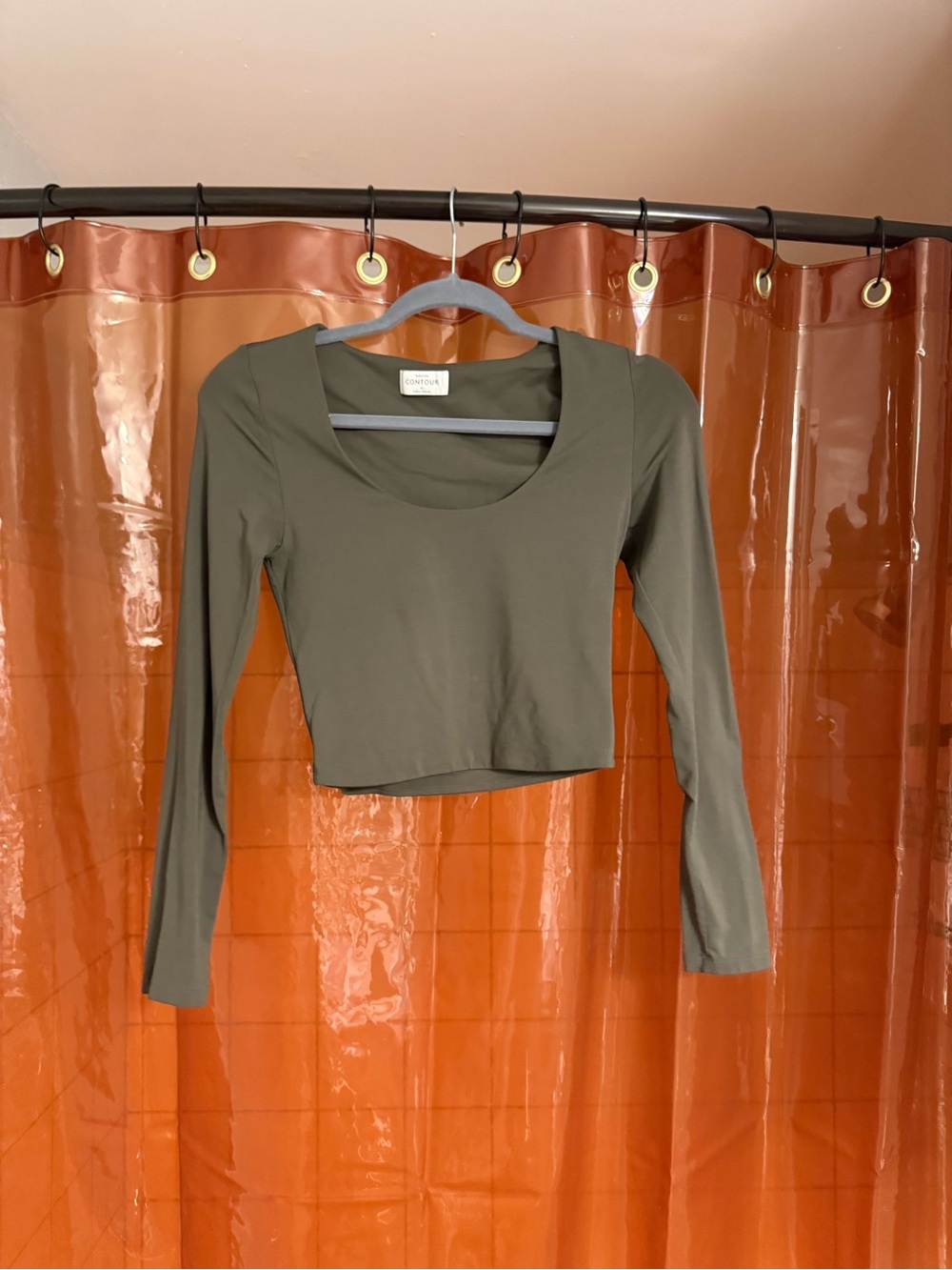 Babaton Aritzia Olive Green Long Sleeve Scoop Crop Top